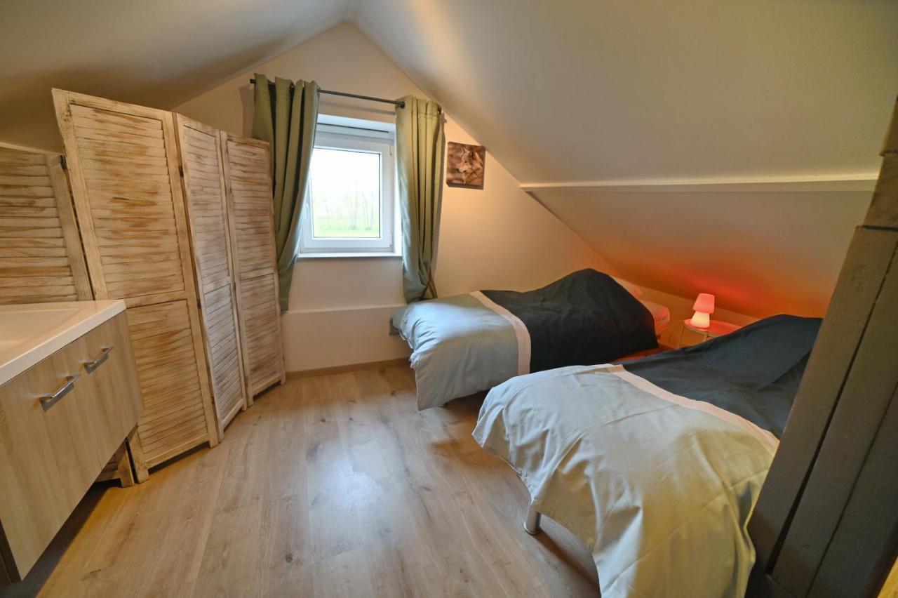 La Petite Maison Dans La Prairie Hotton Exterior foto